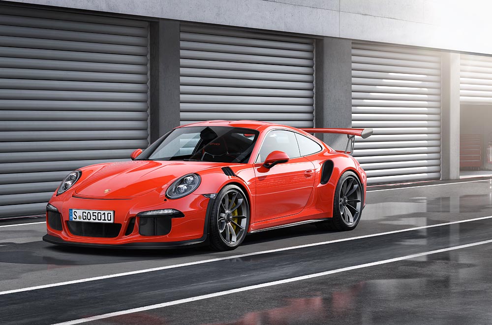 Porsche-911-GT3-RS-the-race-car-for-the-circuit-racetrack-and-everyday-driving